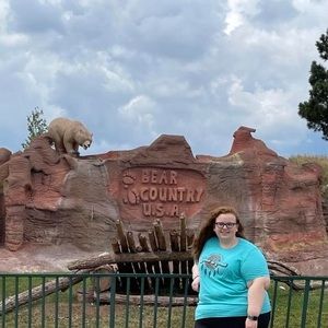 Meet your Posher, Laramee